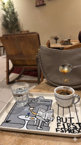 Cup with saucer (Hant)