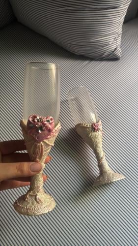 Two vintage glass cups (two pieces)