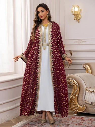 عباية عيد نسائية مكونة من قطعتين