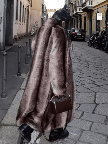 معطف فرو بني فاخر نسائي