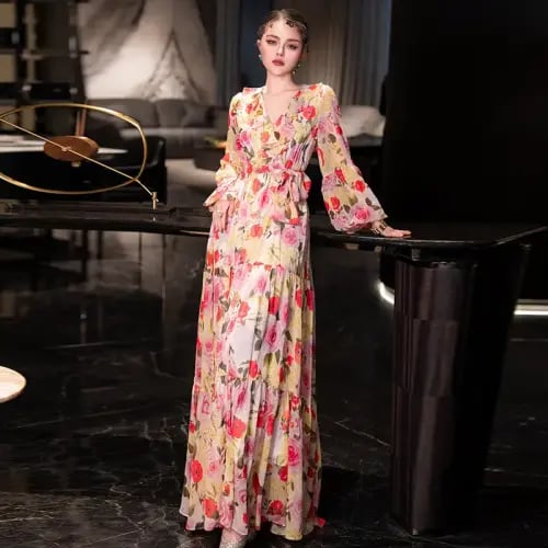 فستان بطبعة الأزهار