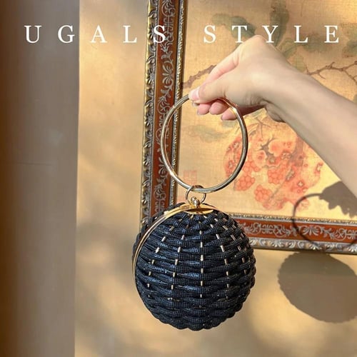 شنطة كلاتش كرة السهره الماسية