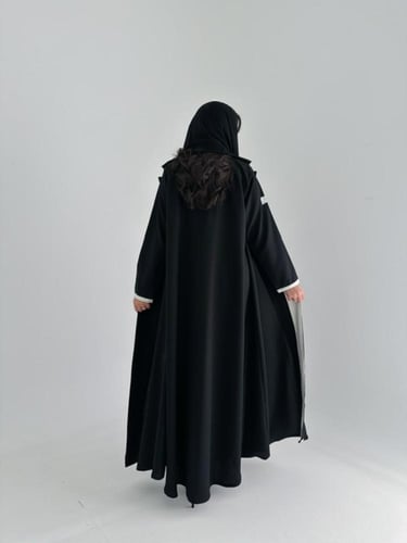 عباية النرجس