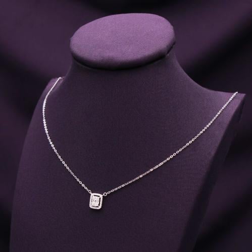 عقد فضة عيار 925