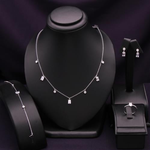 طقم تشوكر نسائي فضة عيار 925