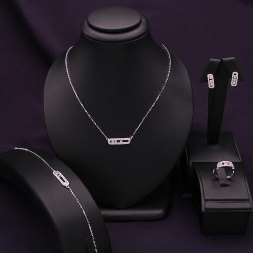 طقم فضة نسائي عيار 925