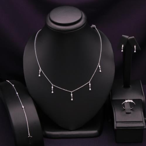 طقم تشوكر نسائي فضة عيار 925