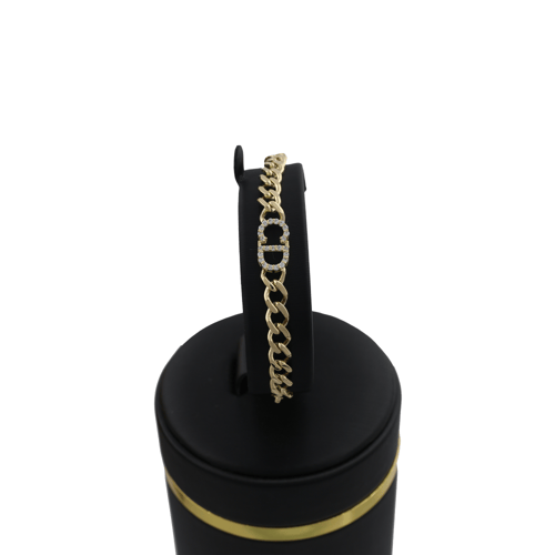 طقم ذهب عيار 18