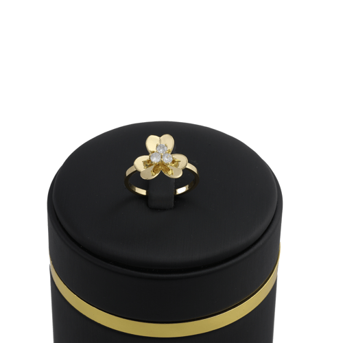 طقم ذهب عيار 18