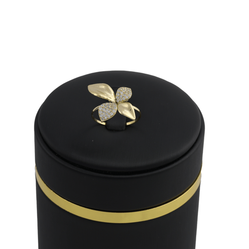 طقم ذهب عيار 18