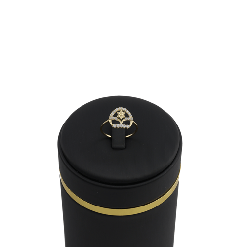 طقم ذهب عيار 18