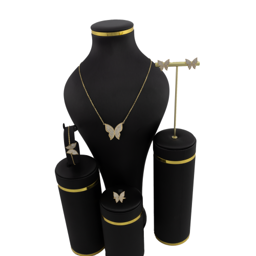 طقم ذهب عيار 18