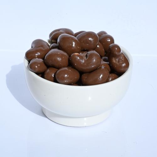 كاجو شكلاته حليب