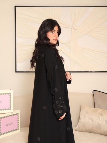 رقم العباية F1-89