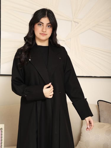 عباية قصة بليزر