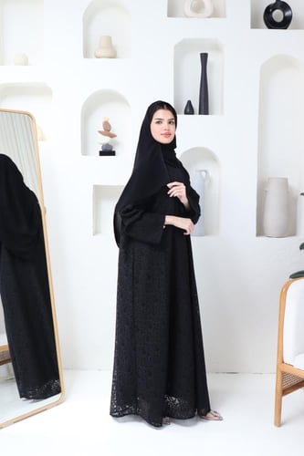 عباية دانتيل مبطن كامل