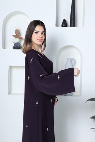 عباية قماش حرير مطرز