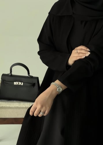 عباية وصايف