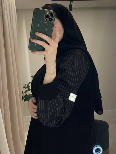 عبايه مخططة