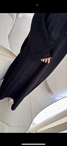 عباية مشاعر