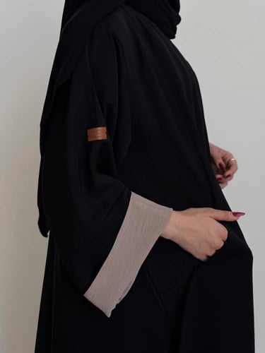 عباية تدخيله كم بيج