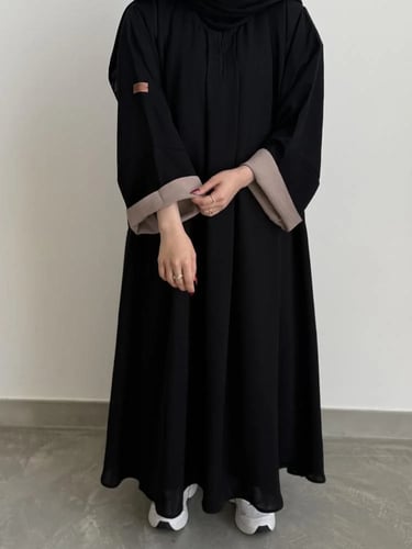 عباية تدخيله كم بيج