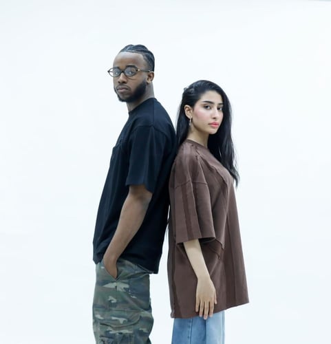 تيشرت أوفرسايز أسود