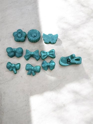 توزيعات للغة العربية ثيم مع (صابون أو شمعة أو بخور...