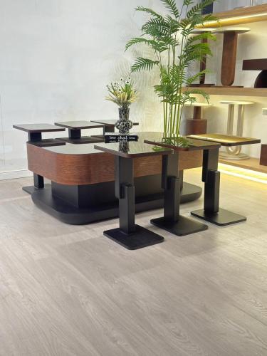 طقم طاولات تقديم ليون سنديان 7قطع (منتج تفصيل )