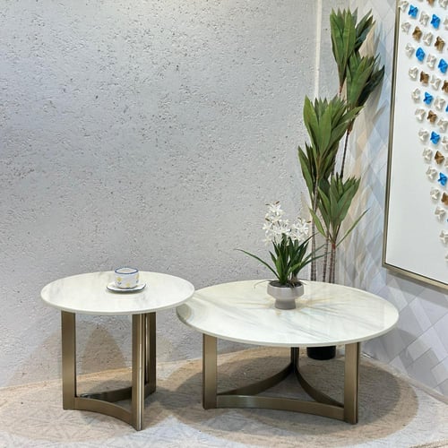 طقم طاولات 3قطع رخام وقاعده معدن ذهبيه