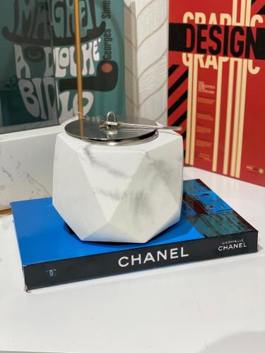 مدفأ طاوله رخام ابيض سداسي 10×10×9سم