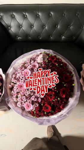 Valentine Split Bouquet