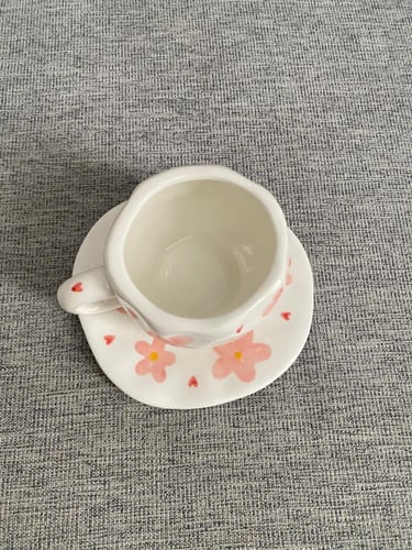 بوكس ورد + كوب قهوة