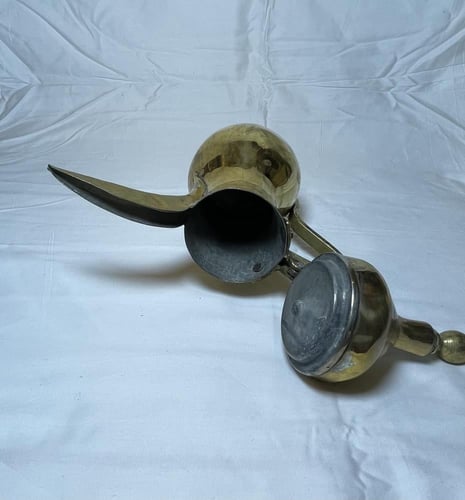 دلة نحاس سوريه