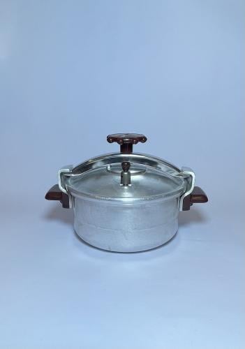 SEB 4-liter Kettle