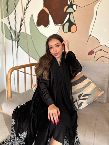 عباية ترف المساء