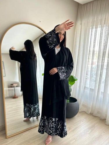 عباية همسة حرير