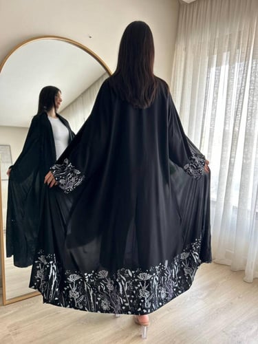 عباية همسة حرير