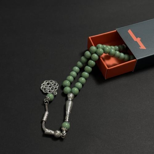 مسباح حجر اخضر باستيلي