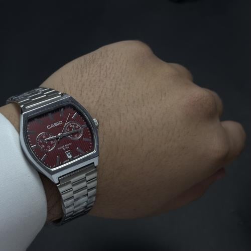 ساعة كاسيو عنابي