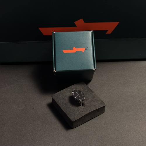 خاتم ملكي اسود معرق