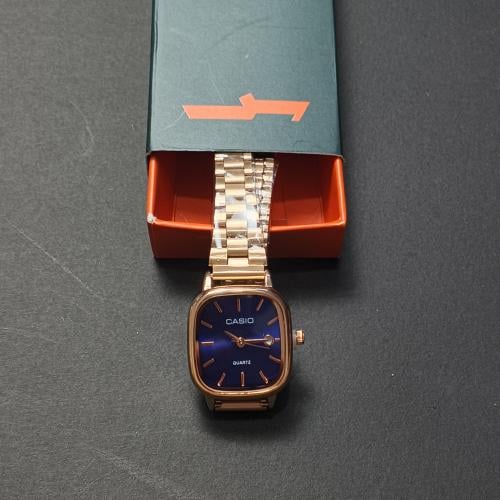 ساعة كاسيو نسائيه