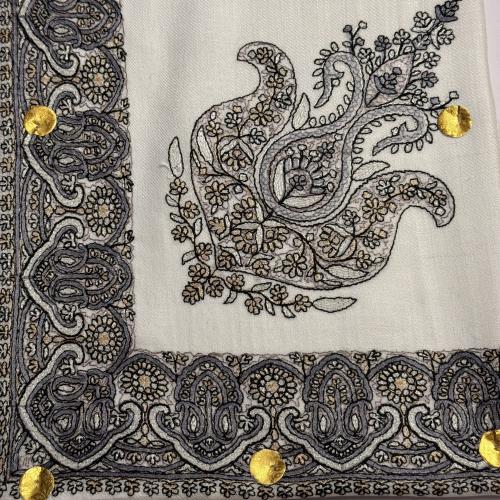 شال كشميري نص ترمه