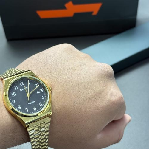 ساعة كاسيو عربي