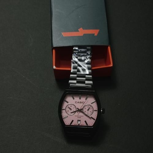 ساعة كاسيو نسائيه