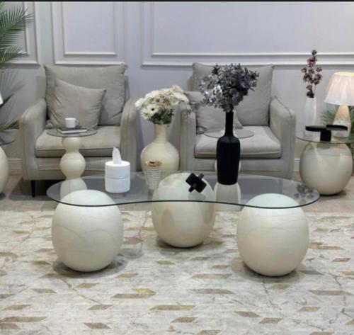 حبة طاولة كور مودرن