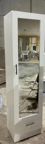 دولاب عبايات خشب + ميزة التبخير
