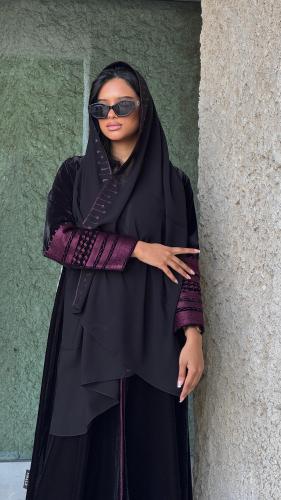 Modern Aseeri Design , Black and Maroon