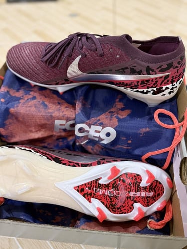 بوت Nike Phantom GX2 Elite