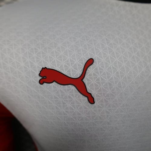 تيشيرت ميلان الابيض ( شعار التنين )